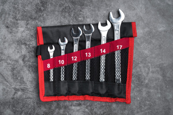 Heavy-Duty Adjustable Wrench